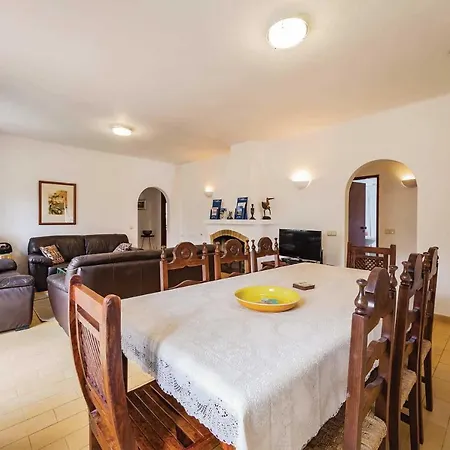 Sleeps 8 Air Con Wifi * Benagil